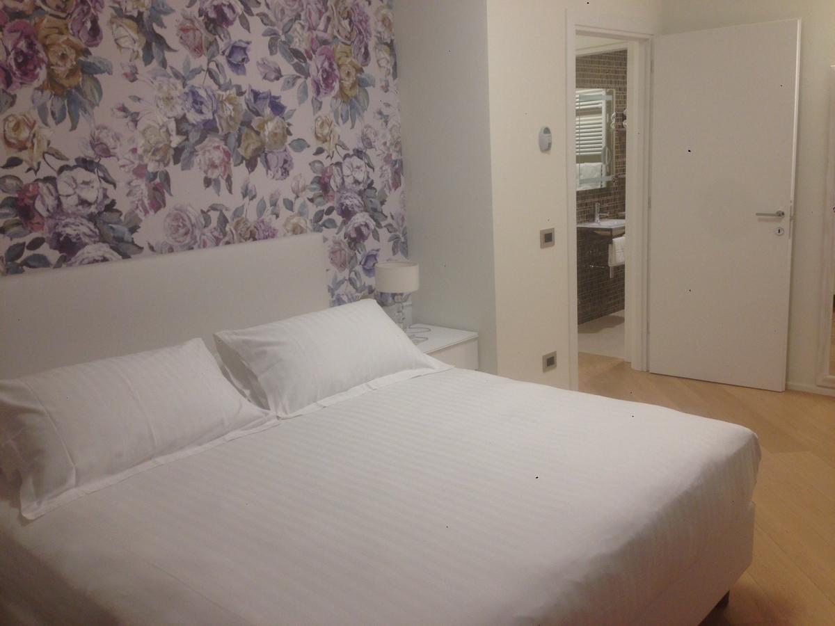 Embassy Aparthotel Rimini Kültér fotó