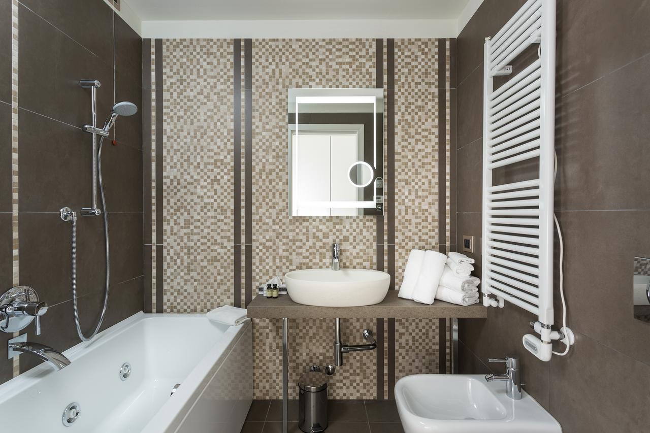 Embassy Aparthotel Rimini Kültér fotó