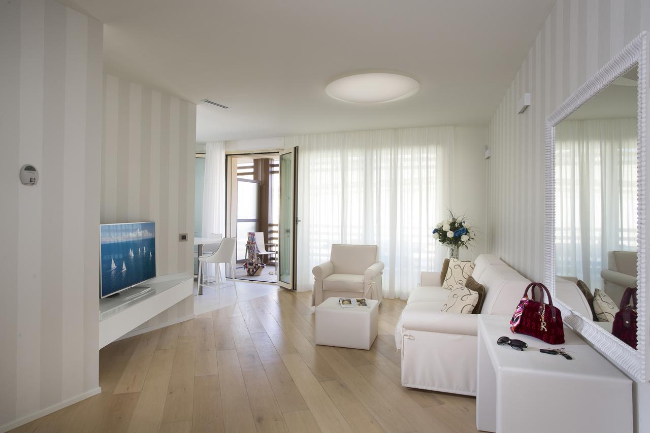 Embassy Aparthotel Rimini Kültér fotó
