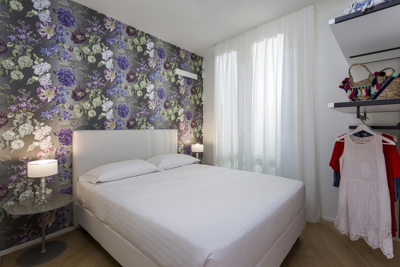 Embassy Aparthotel Rimini Kültér fotó