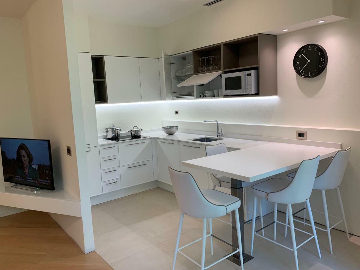 Embassy Aparthotel Rimini Kültér fotó